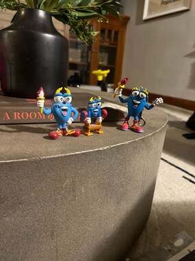 1996 Atlanta Olympics Izzy Mascot PVC Figurine and Keychain Lot